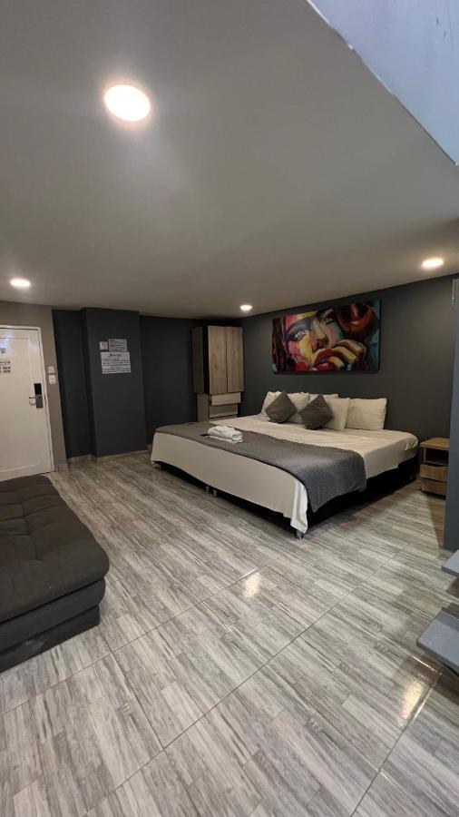 Aparthotel Bahia 79 Apartasuites Cerca Al Centro 3*