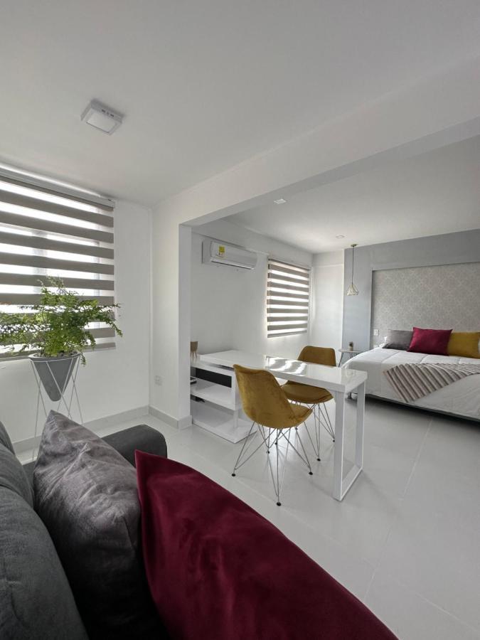 Apartasuites Mardini *