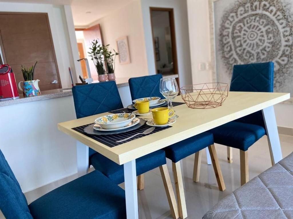 Apartment The Tropical And Chic Flat At 20b2