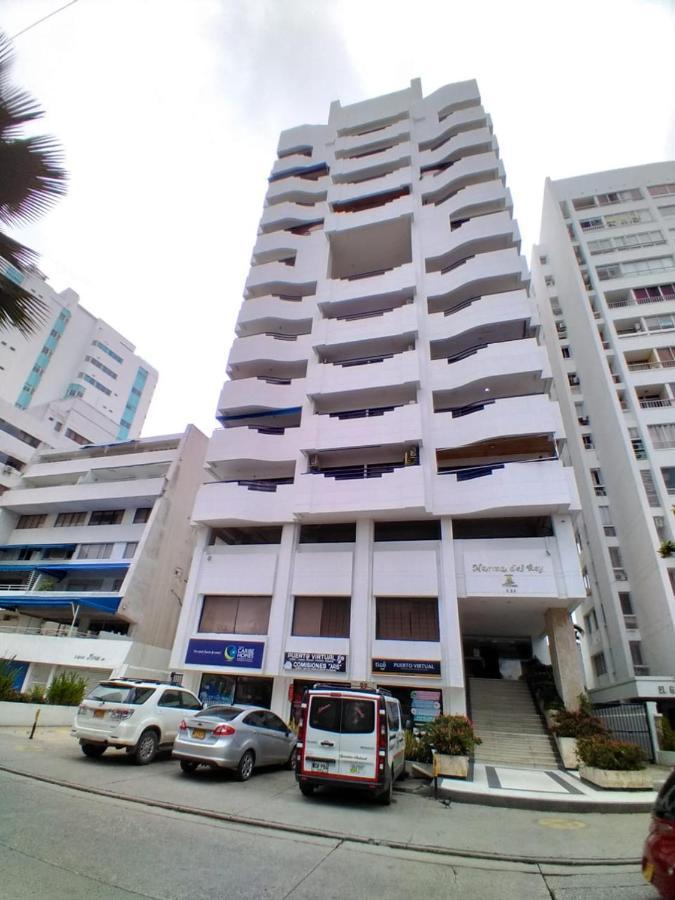 Duplex 803 Edificio Marina Del Rey, Laguito Apartment