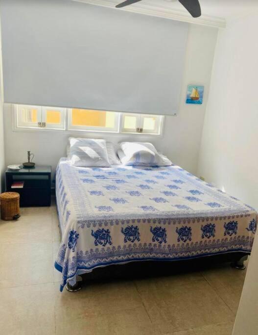 Apt. With Rooftop & Ocean View In The Old City Apartment *