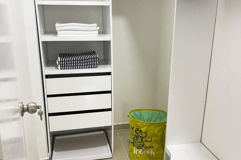 Comodo Apartamento En Servicio Domestico Incluido Apartment Cartagena