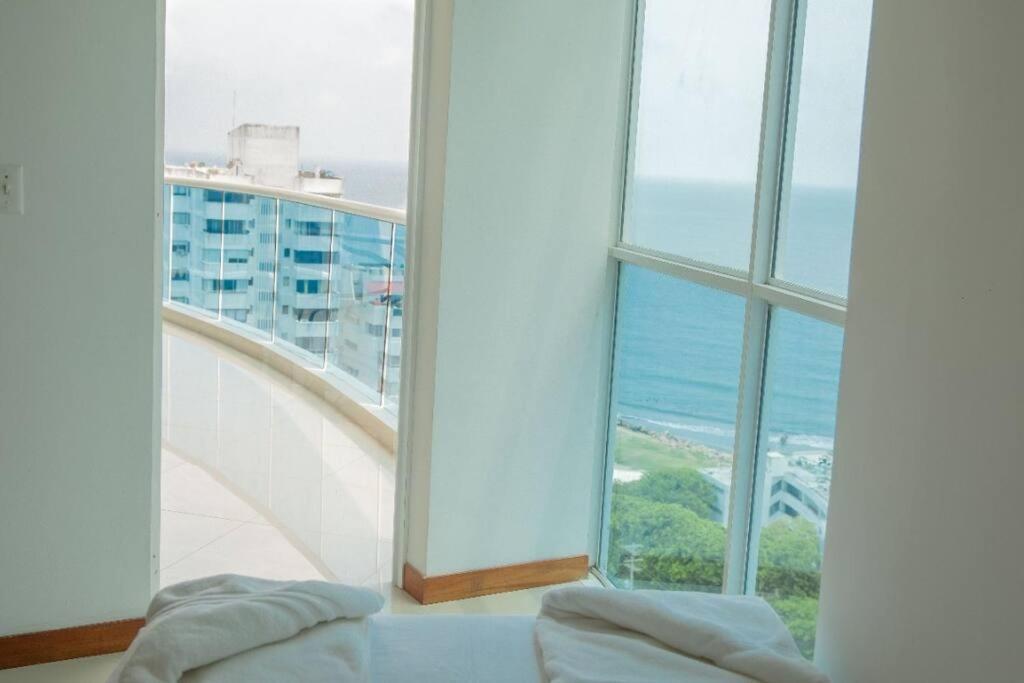 Luxury On The Sea Poseidon Ac/hot Watter Cartagena