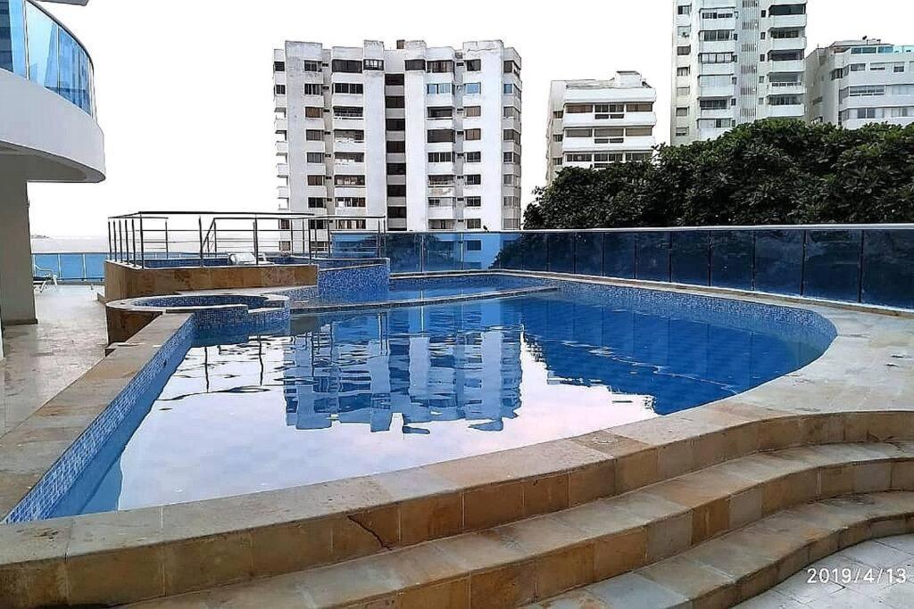 Apartment Luxury On The Sea Poseidon Ac/hot Watter *