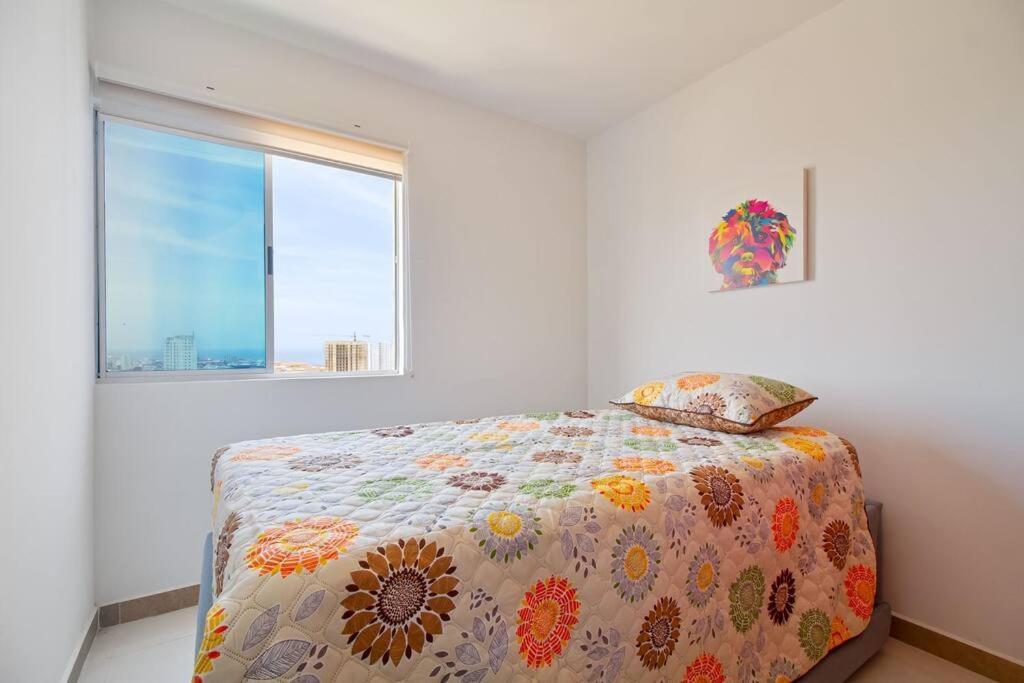 Apartamento Nuevo Con Vista Al Castillo San Felipe Apartment *