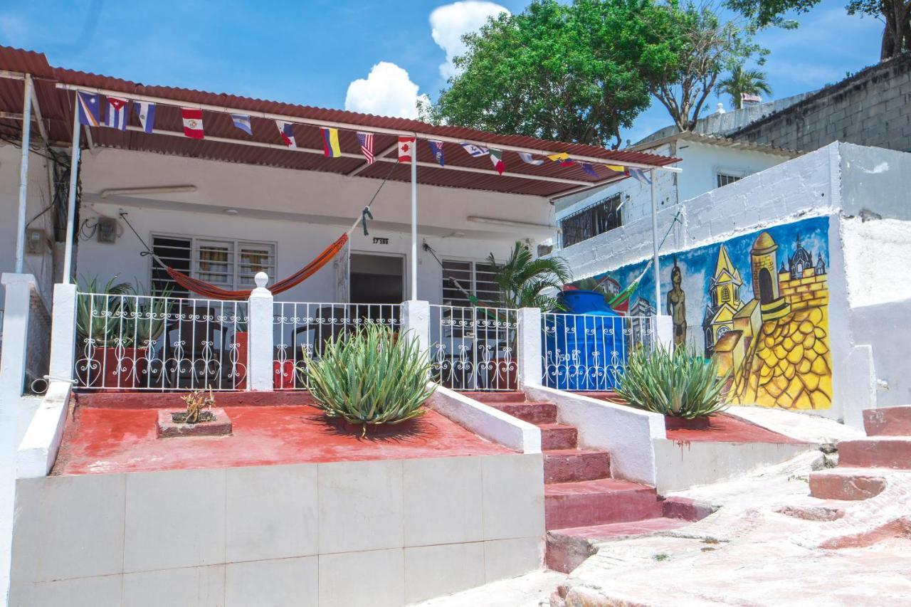 Hostal Casa Kristalu