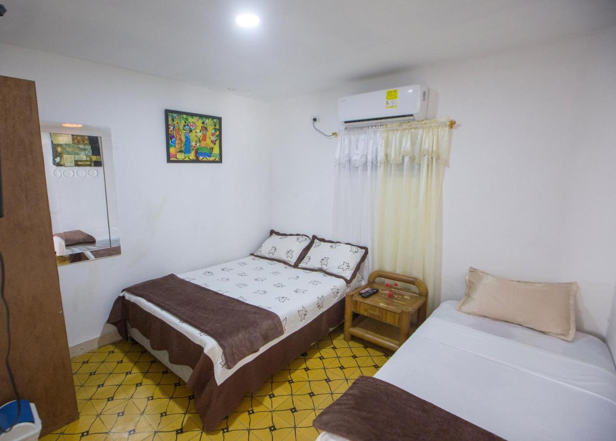 Hostal Casa Kristalu