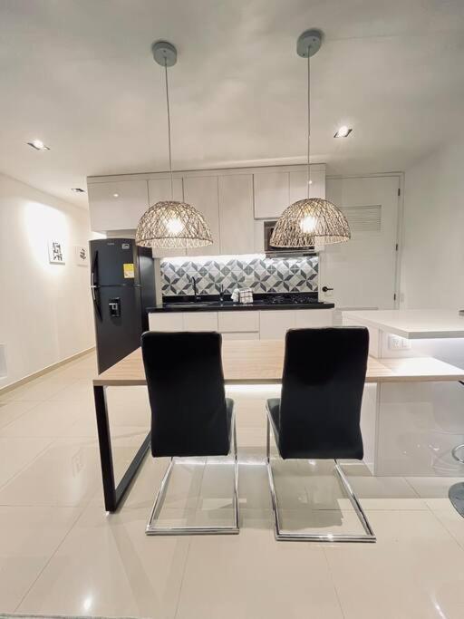 Apartment Espanola 2b Dream 2bed 1ba *