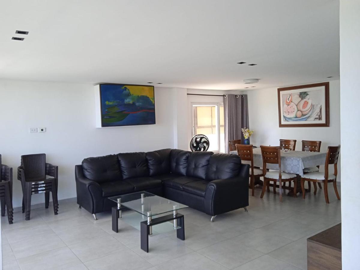 Apartment Vista Al Mar En Edificio Malecon Bocagrande *
