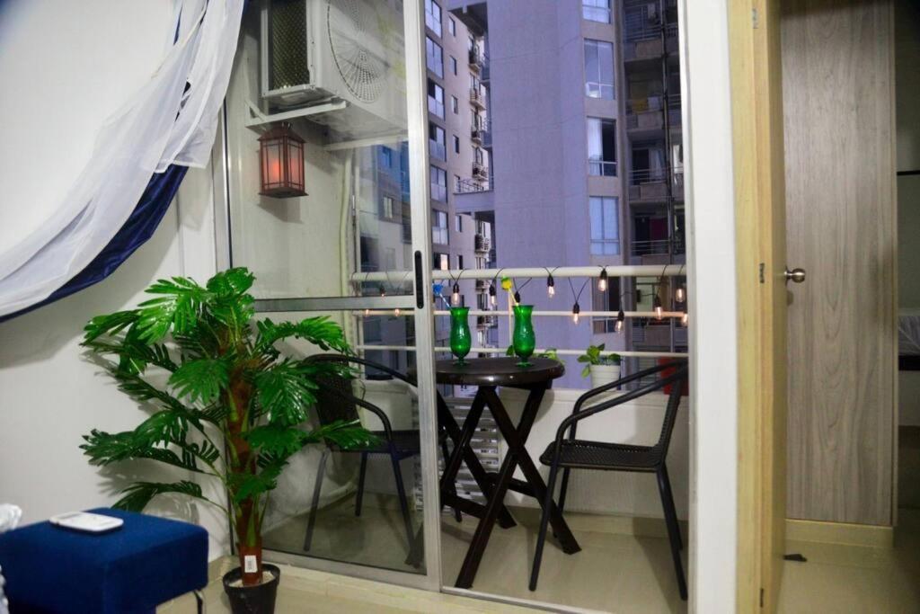 Apartment Cozy Just Steps From The