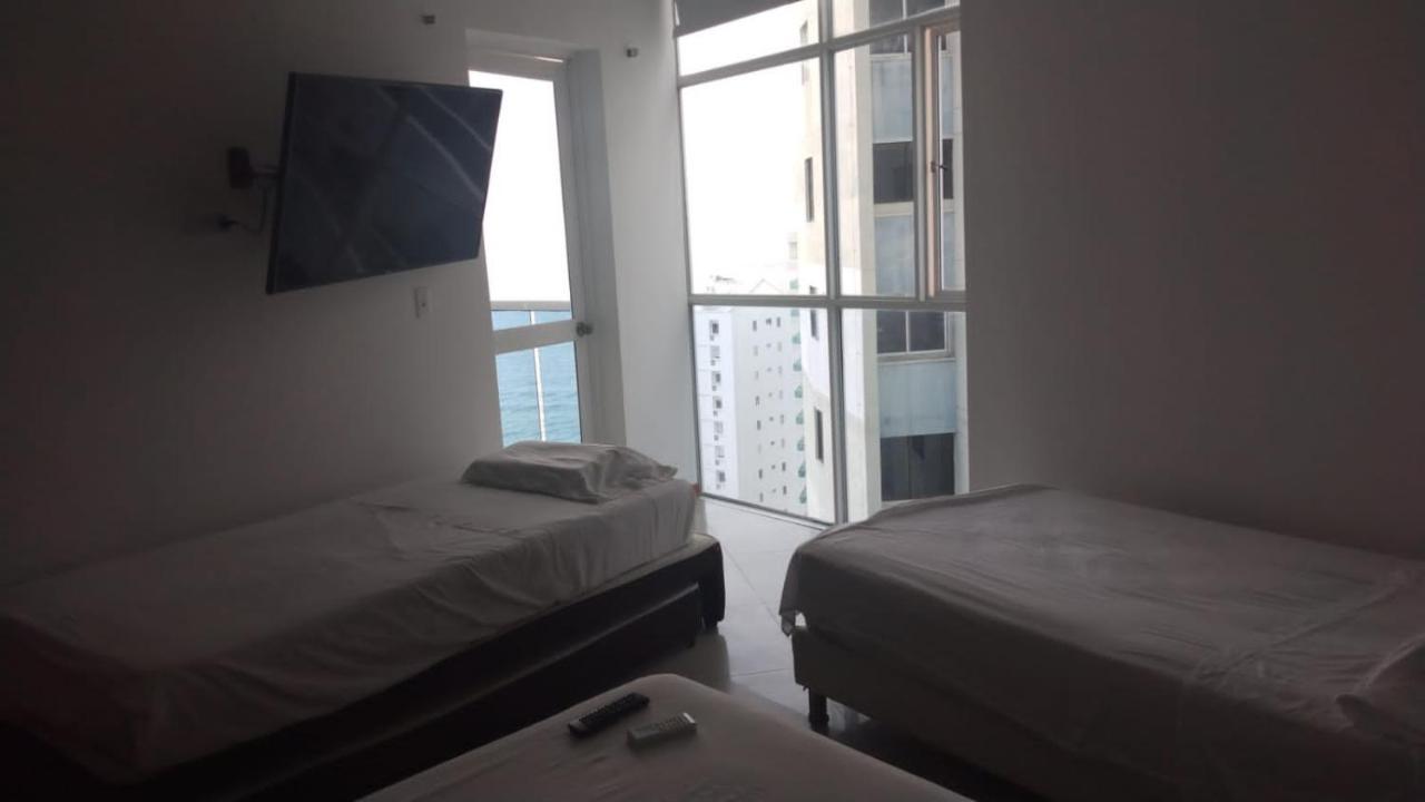 Luxury On The Sea Poseidon Ac/hot Watter Apartment