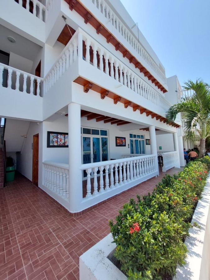 Hotel 3 Banderas Manzanillo Del Mar *