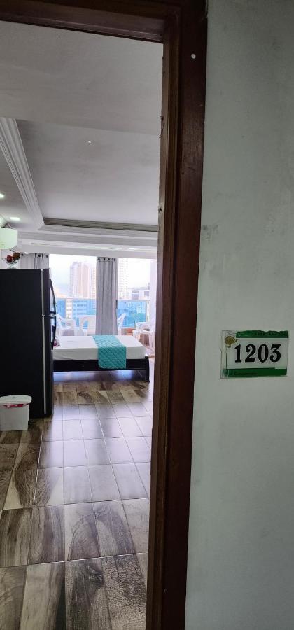 Estudio Low Cost Piso12 Frente A La Playa Apartment *