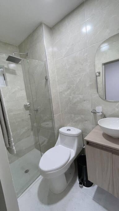 Apartamento Muy Cerca Al Mar De 3 * Cartagena