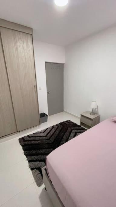 Apartamento Muy Cerca Al Mar De 3 *