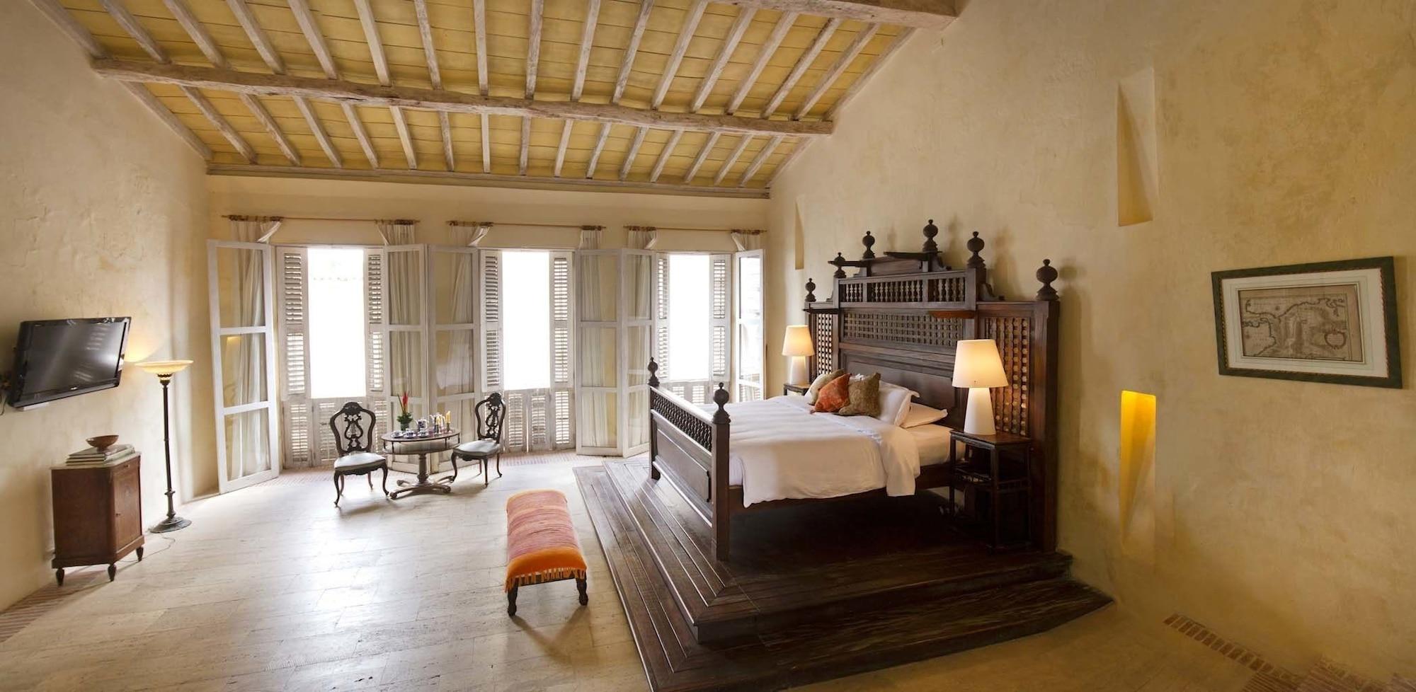 Casa Carolina Hotel 5*