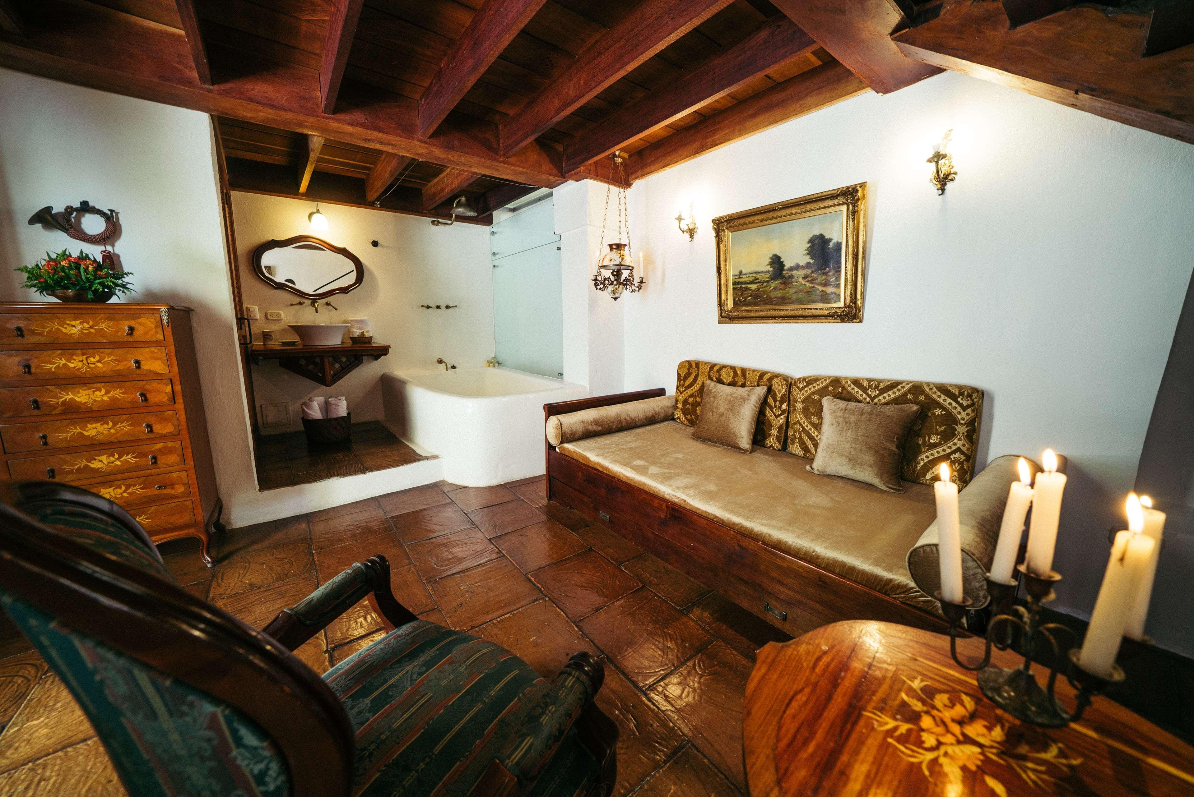 Alfiz Hotel 4*