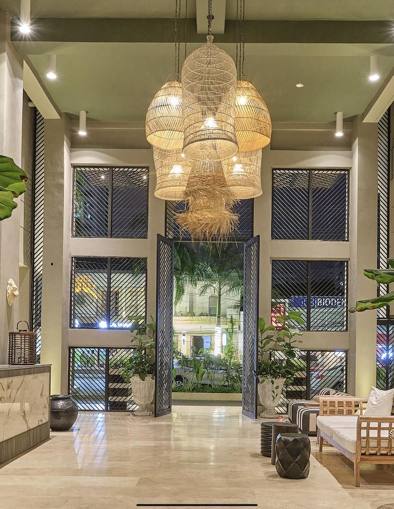 Madisson Boutique Hotel