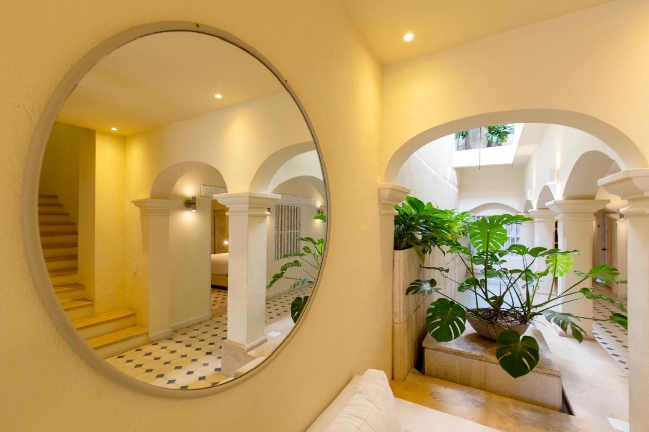 B Haus Boutique Hotel 4*