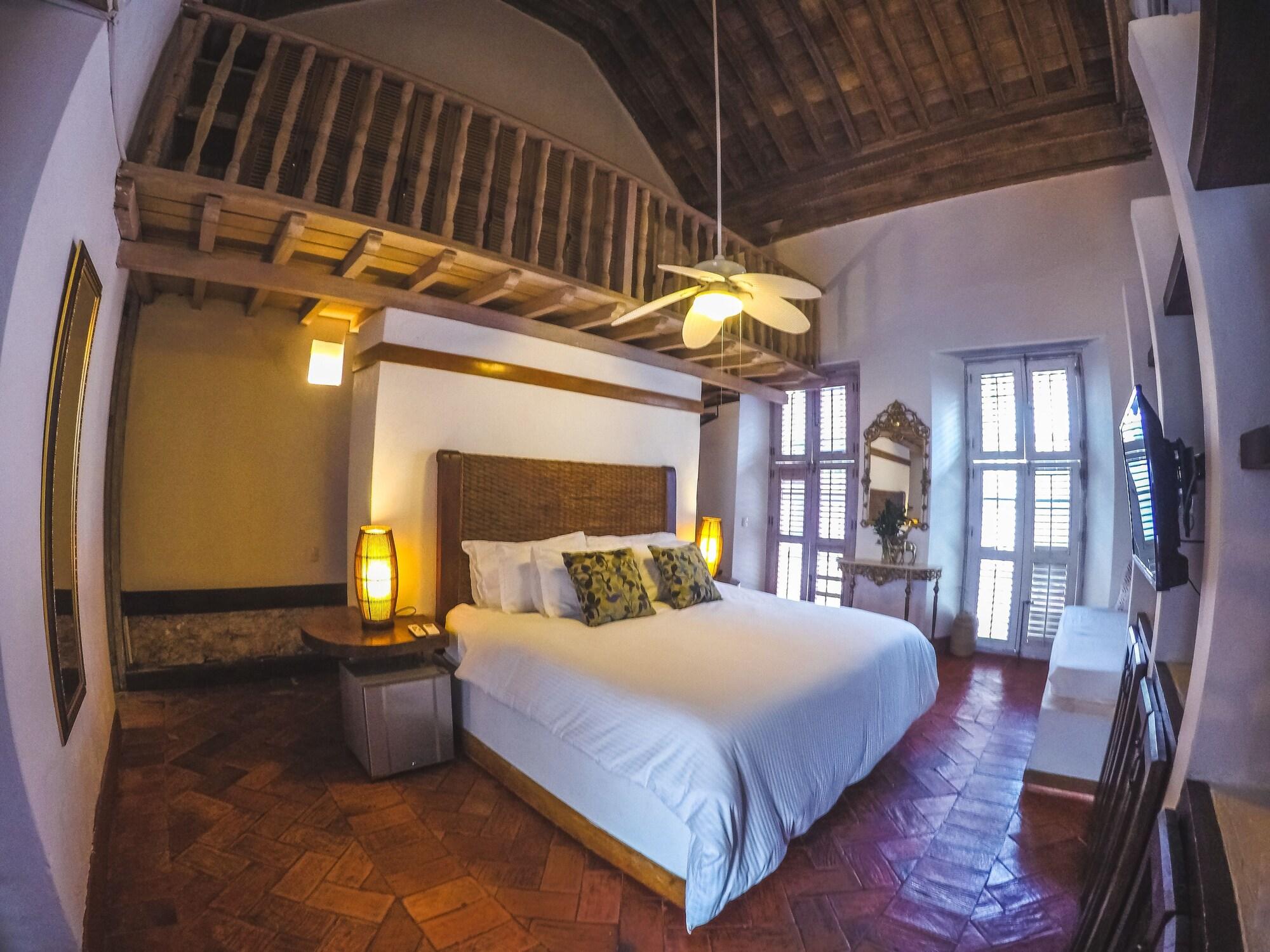 Hotel Casa La Tablada 3*