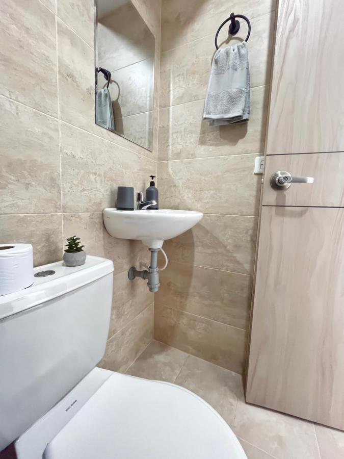 30min Del Mar Apartment