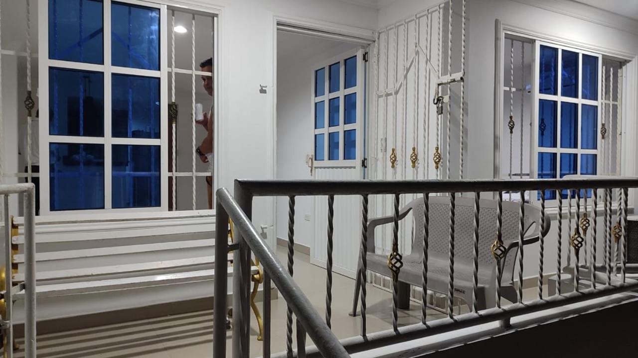 Homestay Apto Almendros Cartagena