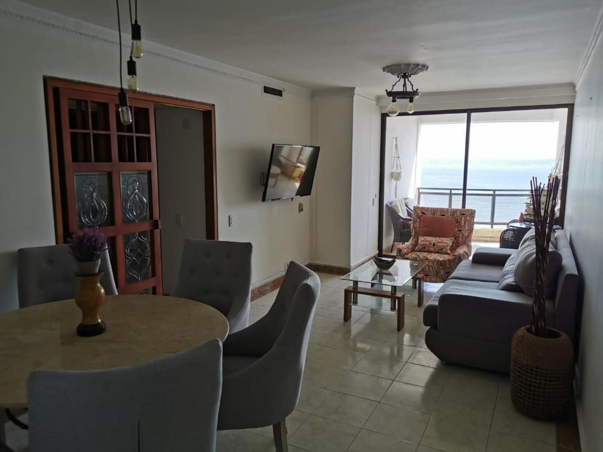 Marina Tower Apartment *