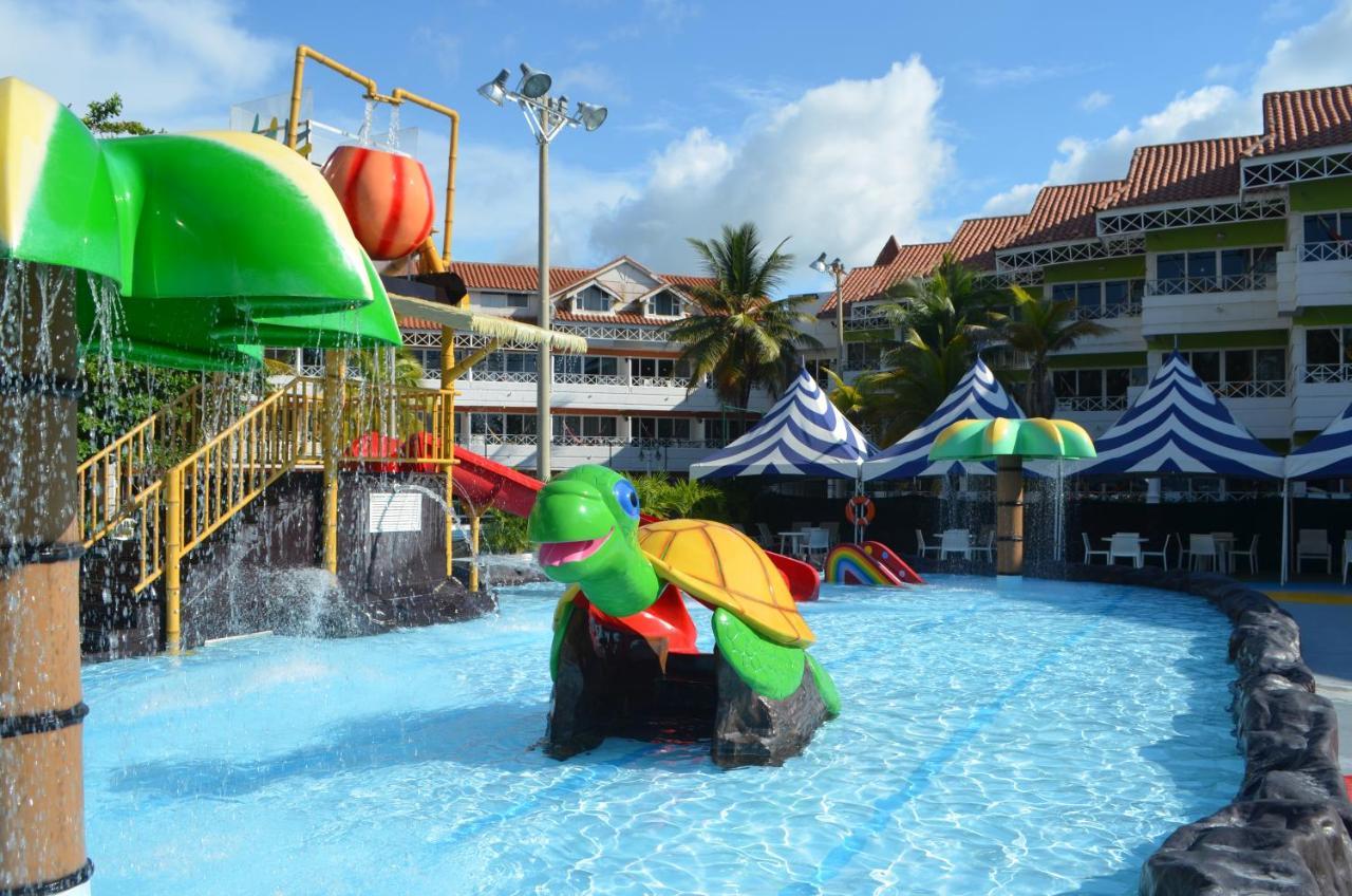 Americas Casa De Playa Hotel