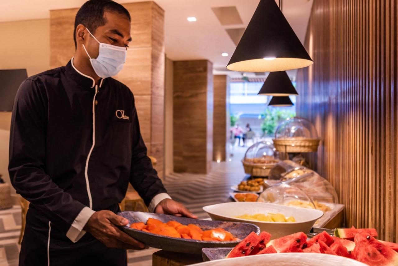 Oz Luxury Hotel 4*