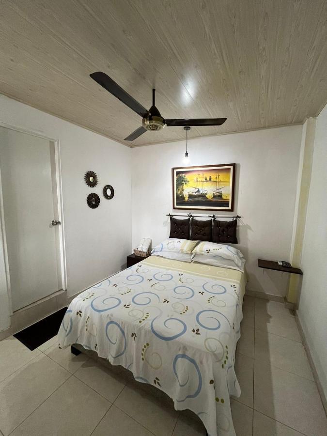 Hospedagem domiciliar Casa 39-33 *