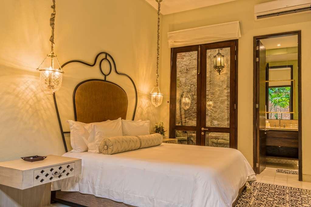 Capellan De Getsemani Hotel *