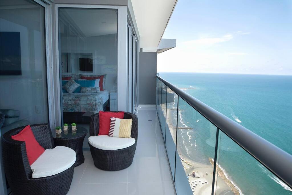 Beautiful . Incredible Ocean Views, Morros City