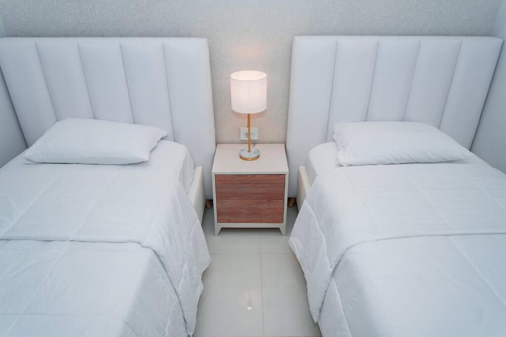 Apartment Luxury Beachfronts En En Bocagrande Y Marbella *