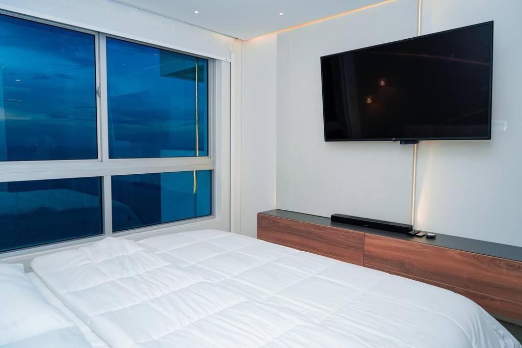 Apartment Luxury Beachfronts En En Bocagrande Y Marbella *