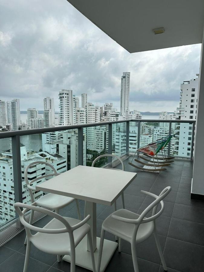 - Hermoso En Bocagrande Con Vista A La Bahia Apartment
