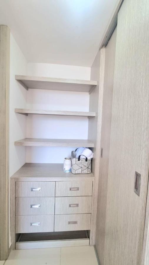 Amplio Y Residencial Piso 9