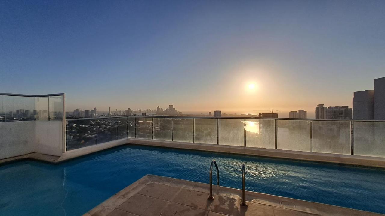 Comodo Apartamento En *