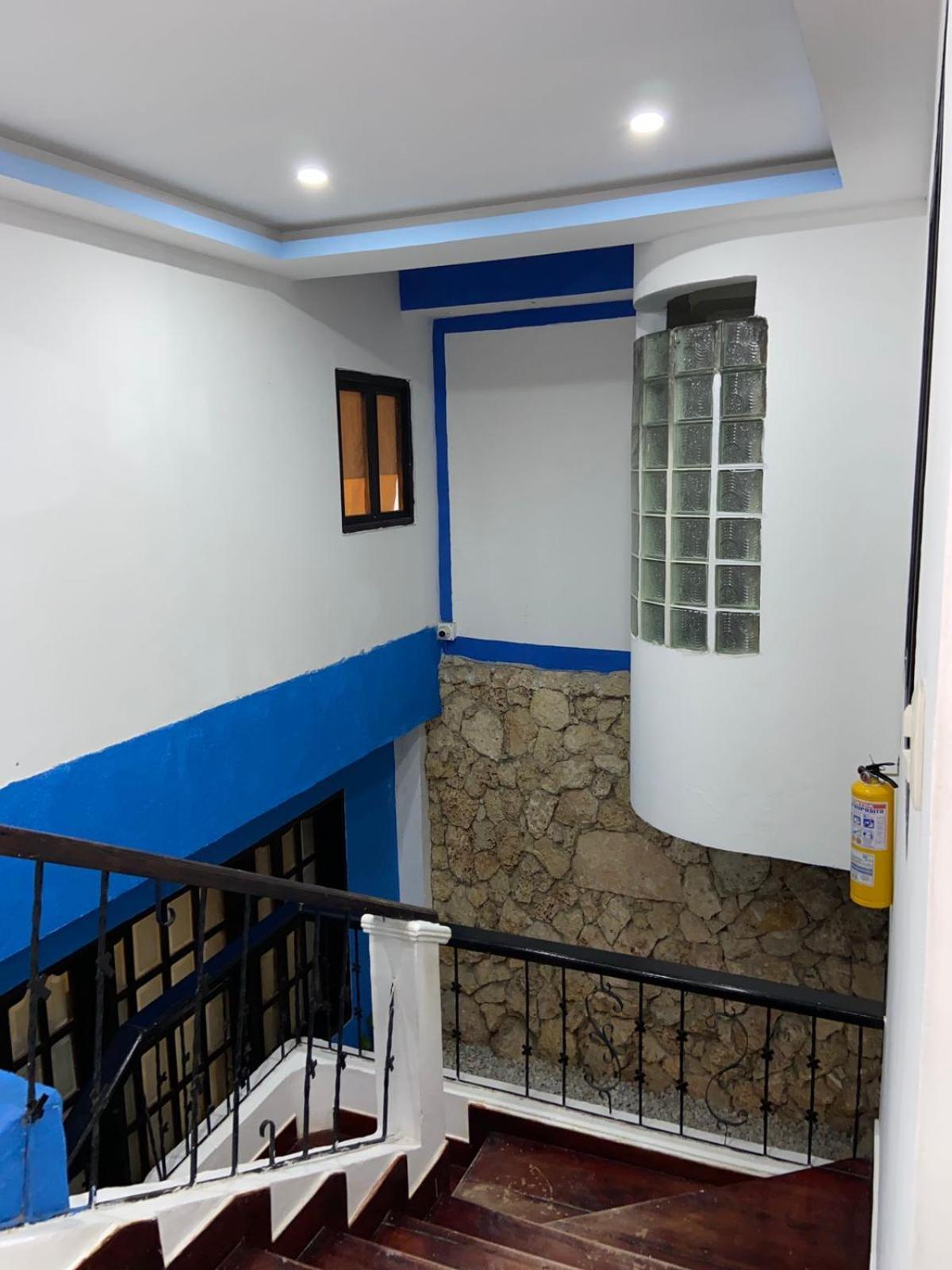 Blue Diamond House Homestay *