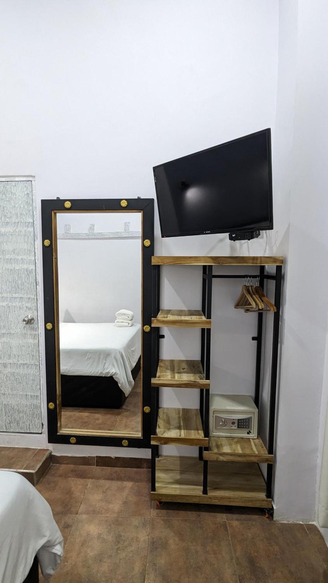 Guest house Maloka Boutique (adults Only) 2*
