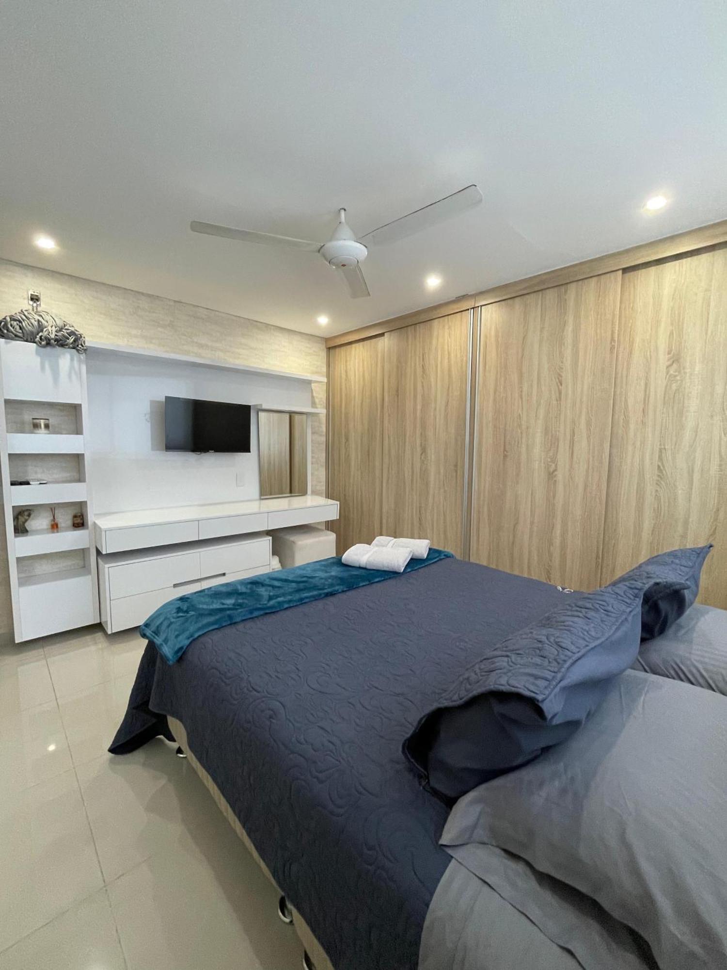 Seaview Elegance Apartment