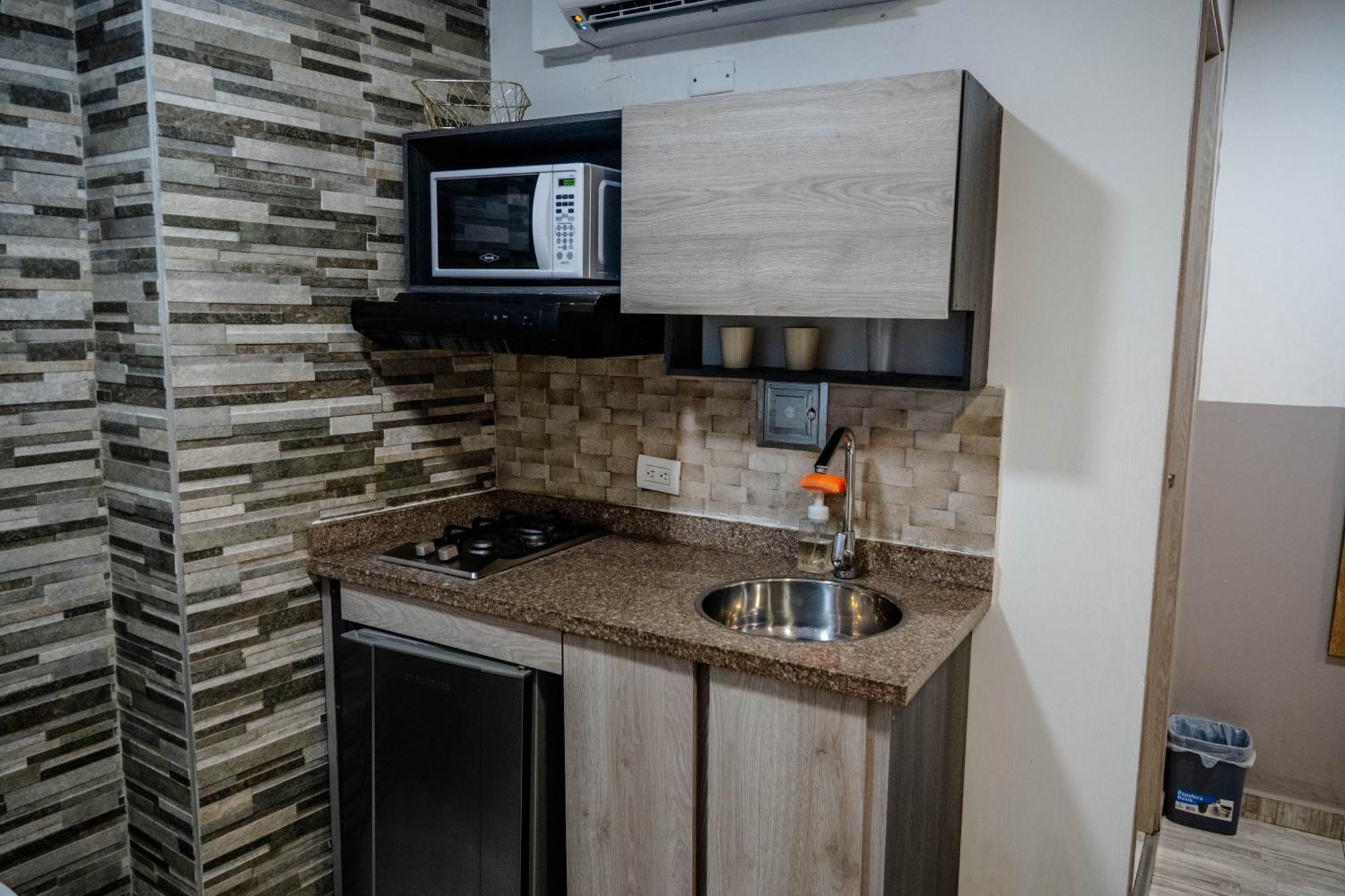 Aparthotel Bahia 79 Apartasuites Cerca Al Centro Cartagena