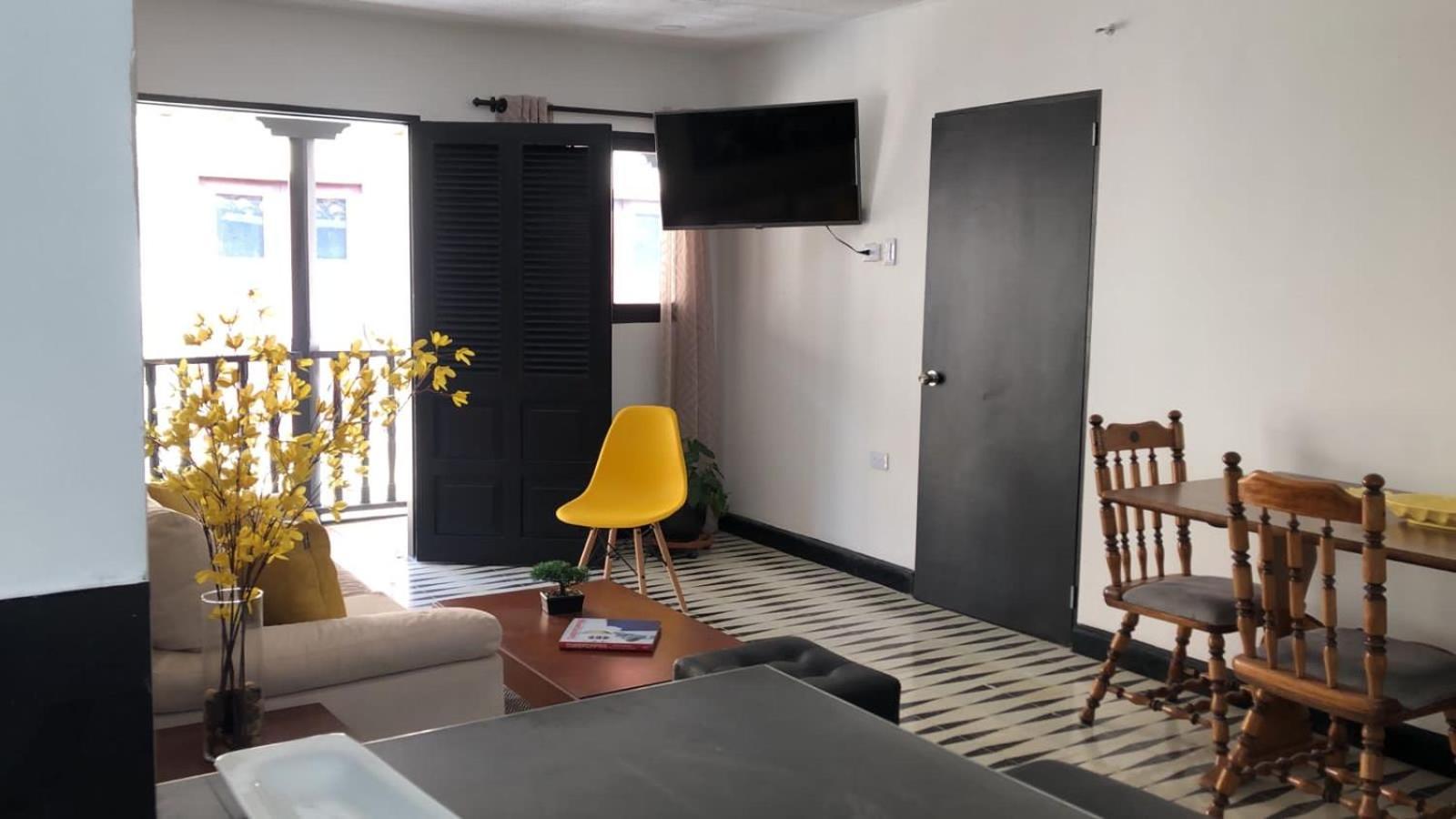 Apartamento Centrico Y Confortable Apto Casa Dona Yola 11 *