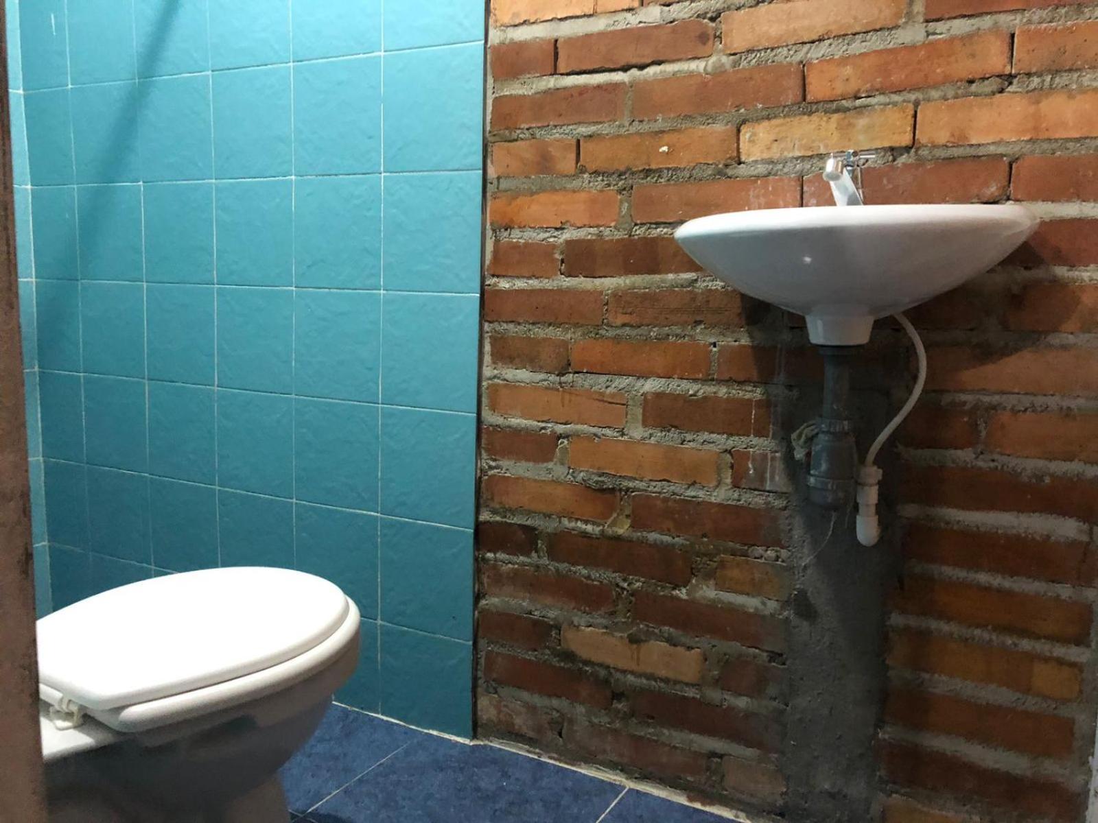 Pensión Mada *