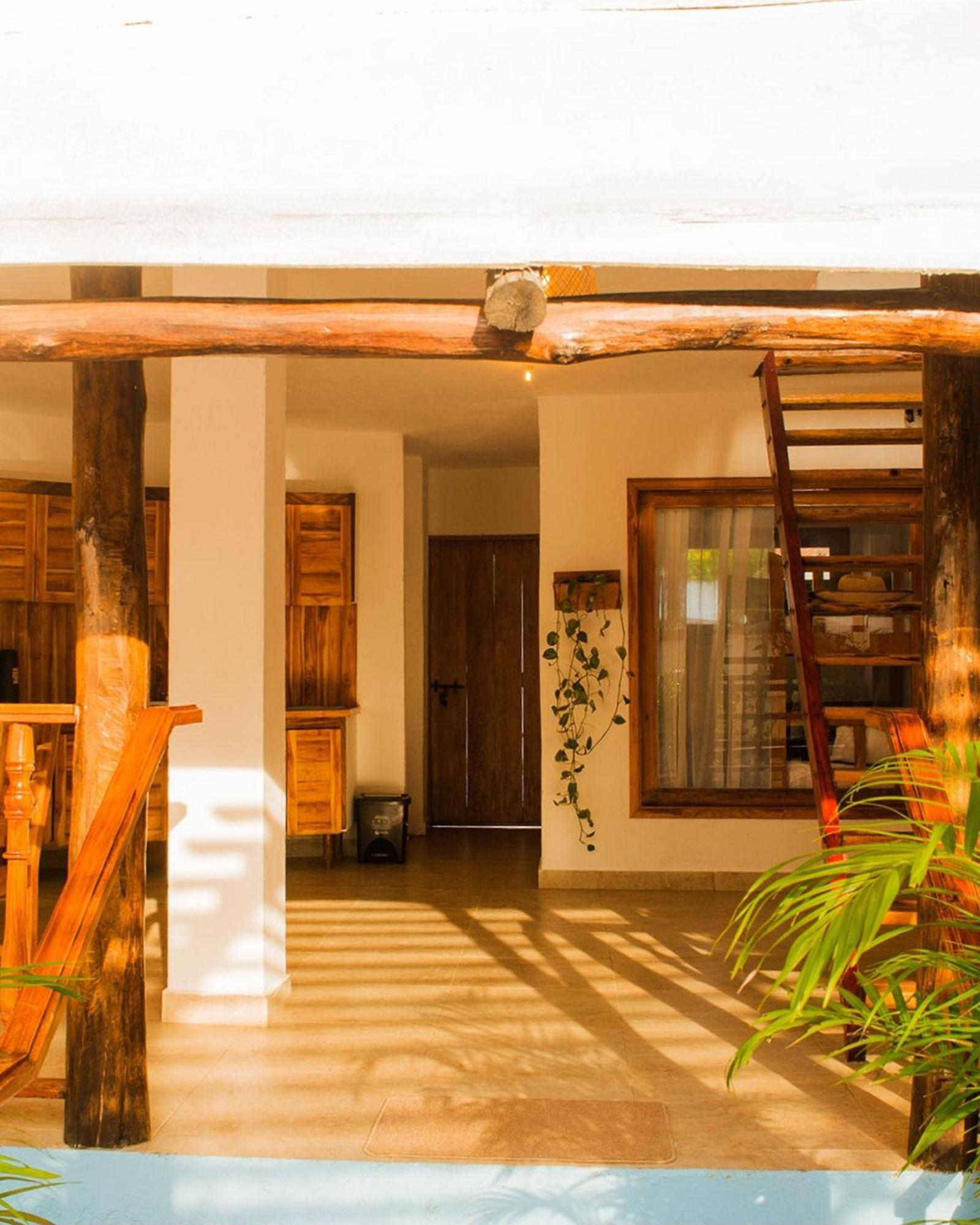House In La Boquilla Facing The Sea With Air Conditioning And Wifi *
