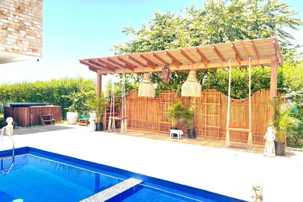 Casa Siam Playa Privada, Piscina, Jacuzzi, Sauna, Condominio Lujoso. Casa de férias Cartagena