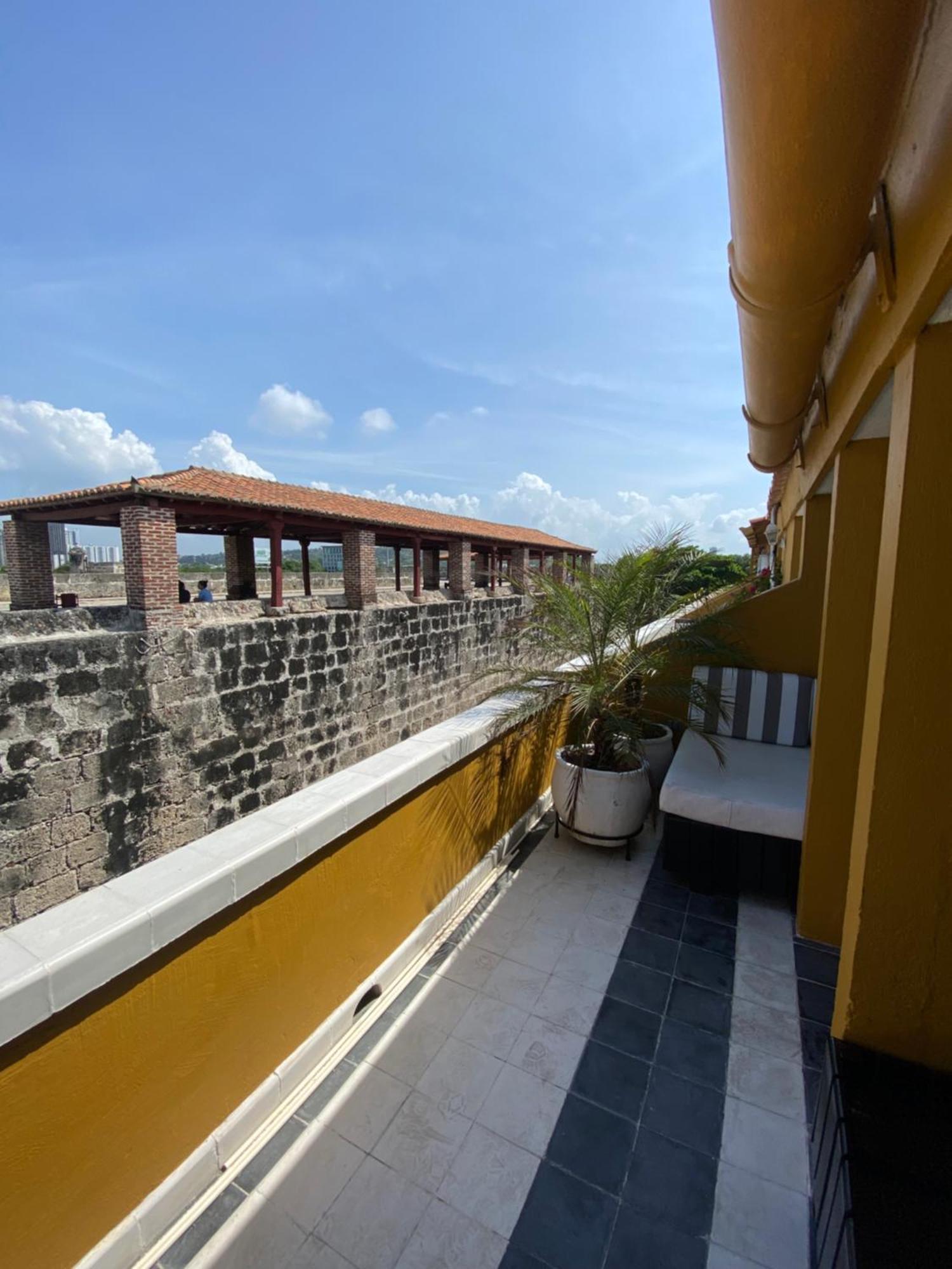Apartamento Duplex Vista Al Mar Y Murallas Nuevo En La Ciudad Amurallada * Cartagena