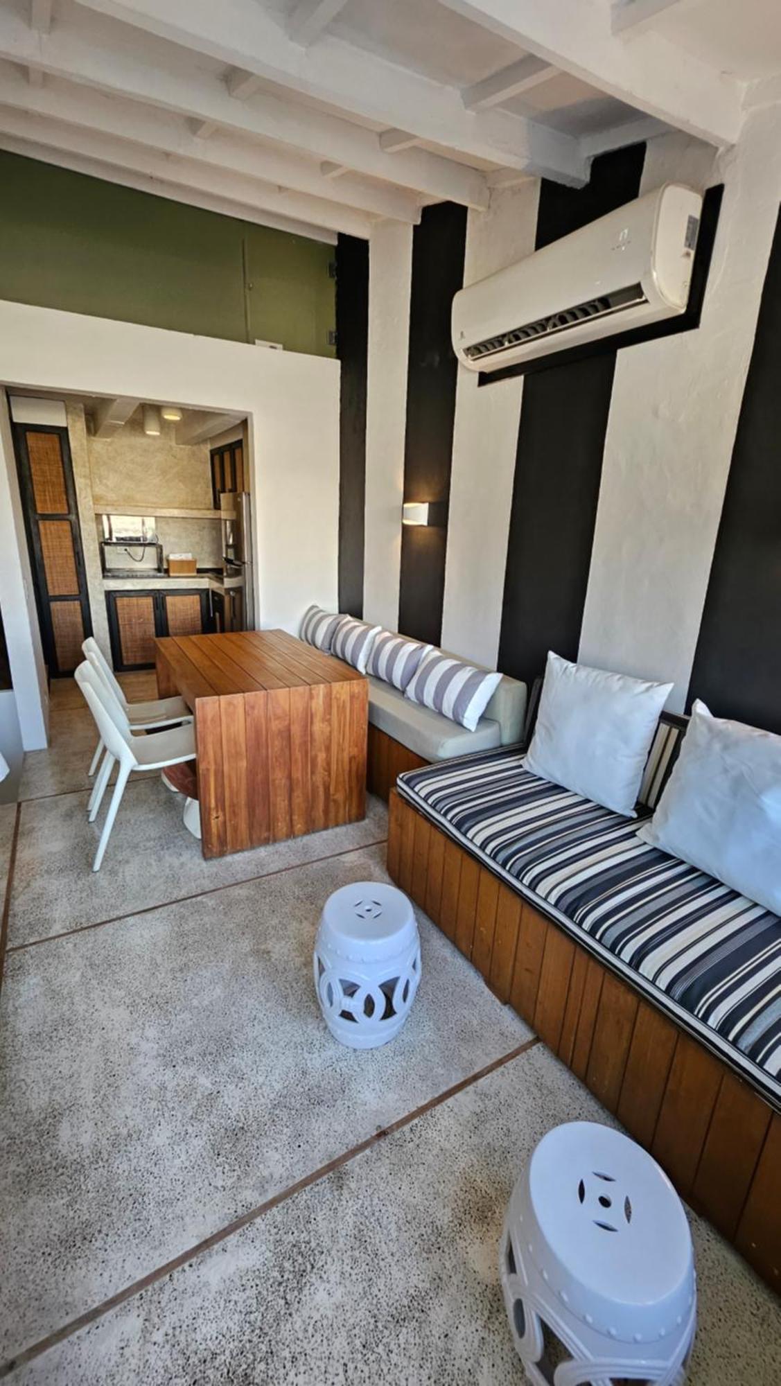 Apartamento Duplex Vista Al Mar Y Murallas Nuevo En La Ciudad Amurallada Apartment *