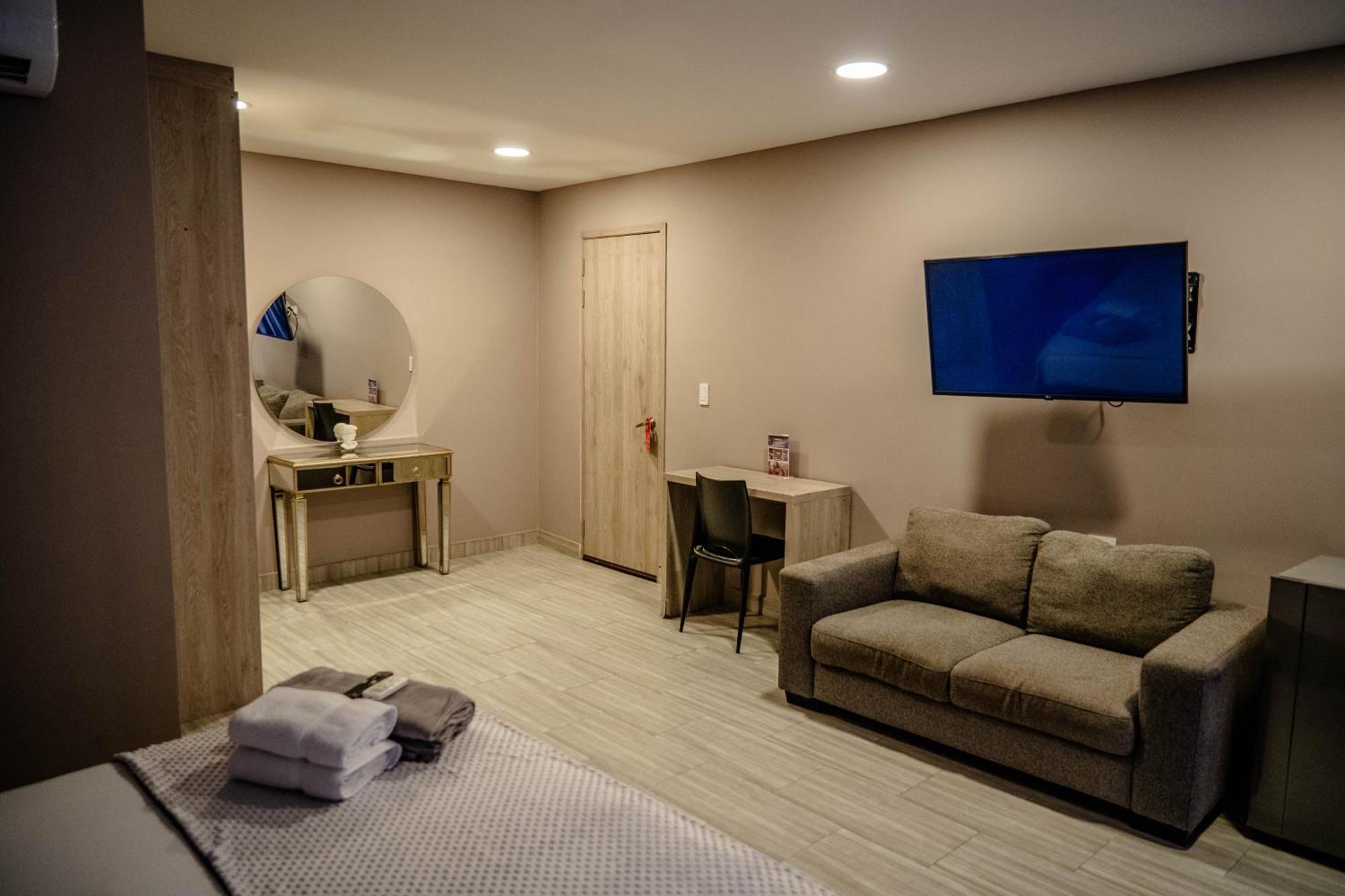 Aparthotel Bahia 79 Apartasuites Cerca Al Centro