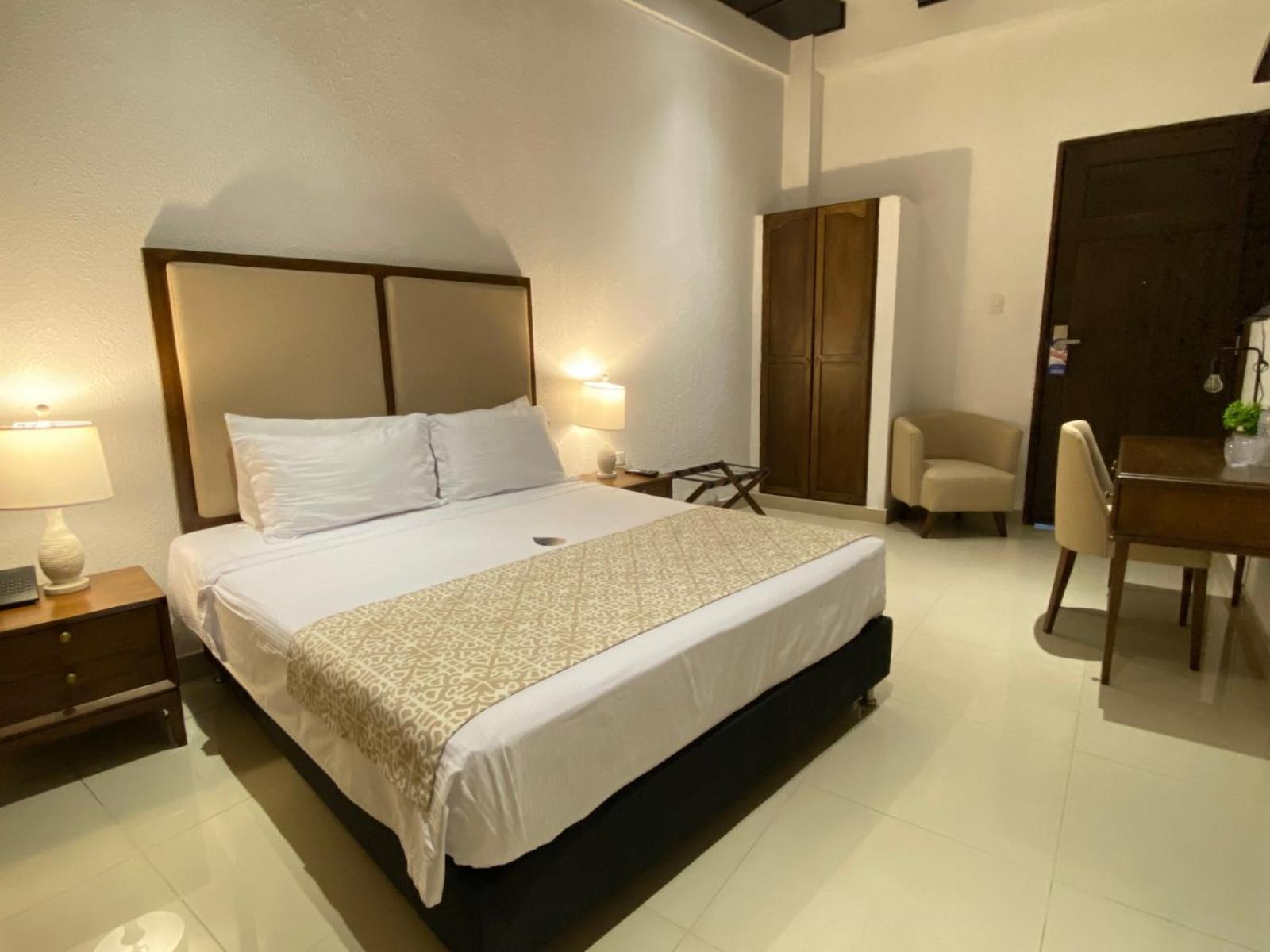 Dorado Plaza Centro Historico Hotel Cartagena