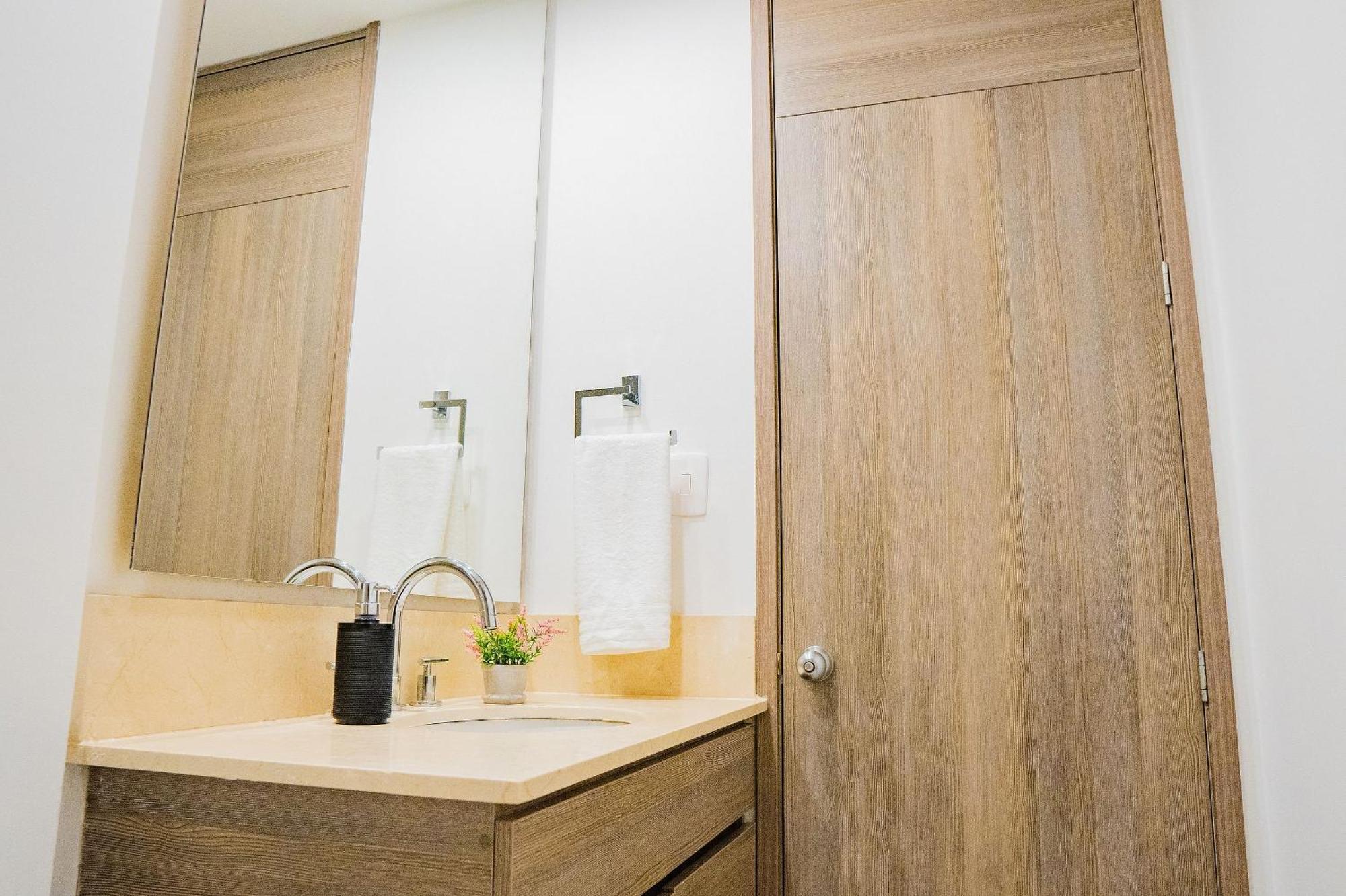 Apartment U-go Morros Bocagrande Frente Al Mar *